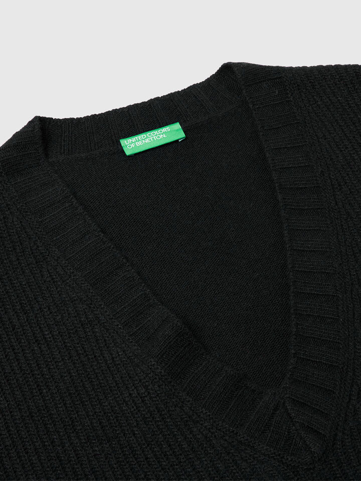 S/L V NECK SWEATER Women image number 7